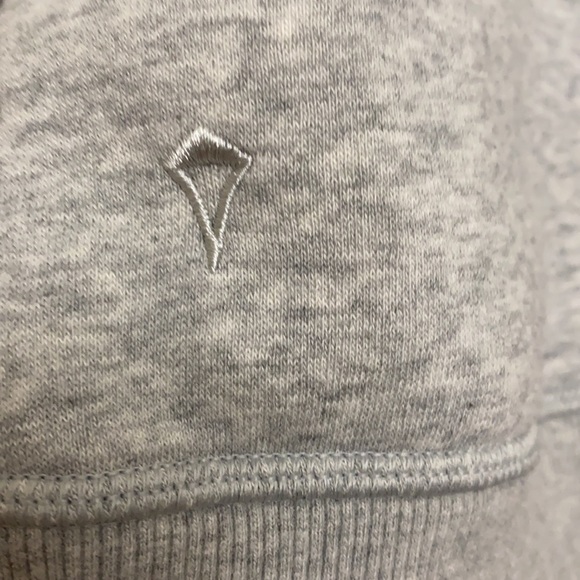 Ivivva lululemon weave yourway pullover sweatshirt - Picture 5 of 8